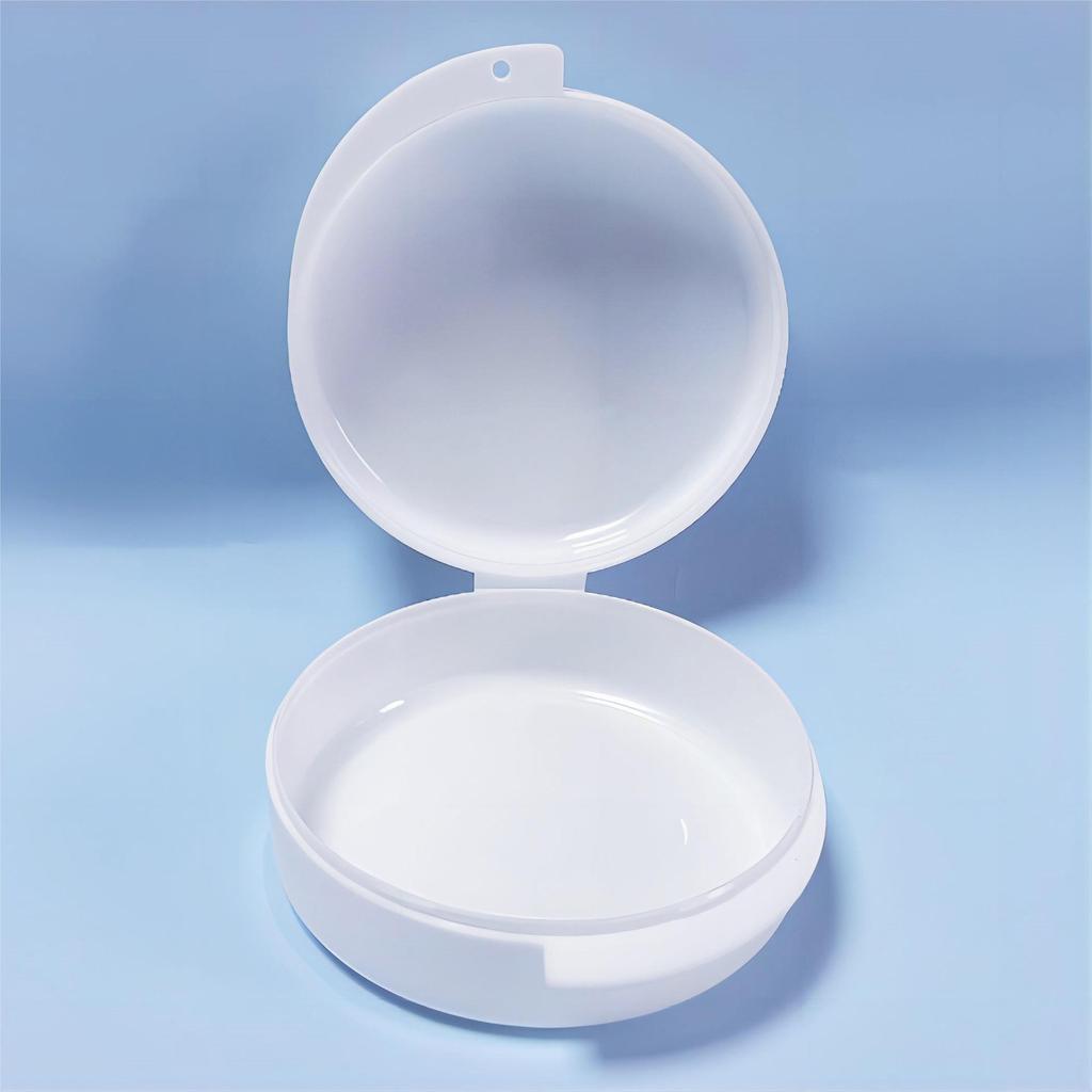 Пластиковый контейнер для хранения зубов Laoke Clear PP для ретейнеров, зубных протезов и брекетов