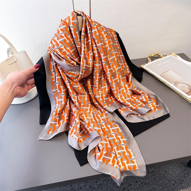 Literary Retro Printing Simulation Silk Brocade Fashion Sunscreen Silk Scarf Long Scarf Silky Shawl Versatile Headscarf Scarf