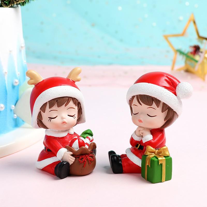 Resin Christmas Cake Decor Craft Ornament Home Table Living Room Car Dashboard Holiday Gift