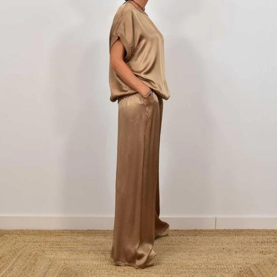 Women's Satin Silky Two-Piece Set Casual Crew Neck Short Sleeve Top Wide Leg Pants Set Loose Loungewear Outfit for Spring Summer