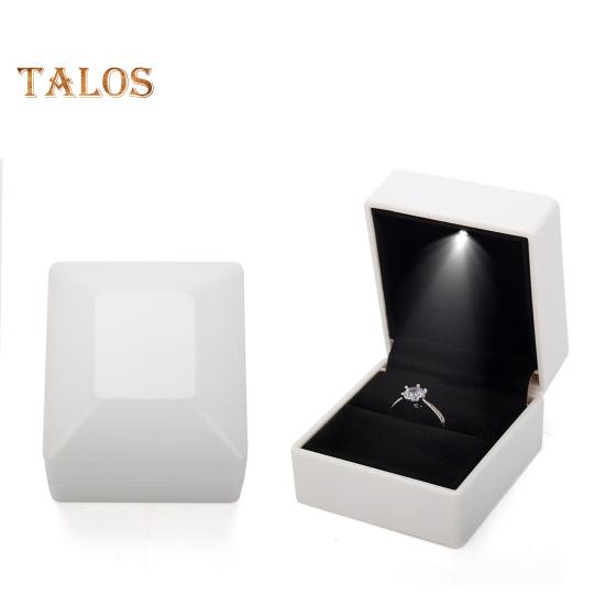 Светящаяся шкатулка для колец со светодиодной подсветкой Компактная портативная мягкая подкладка для помолвочных колец Подарочная коробка для ювелирных изделий