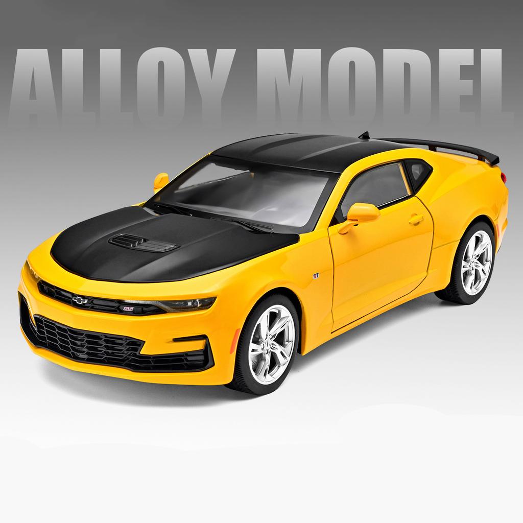1:18 Chevrolet Camaro Alloy Sports Car Model Diecasts Metal Track Racing Vehicles Car Model Sound Light Simulation Kids Toy Gift