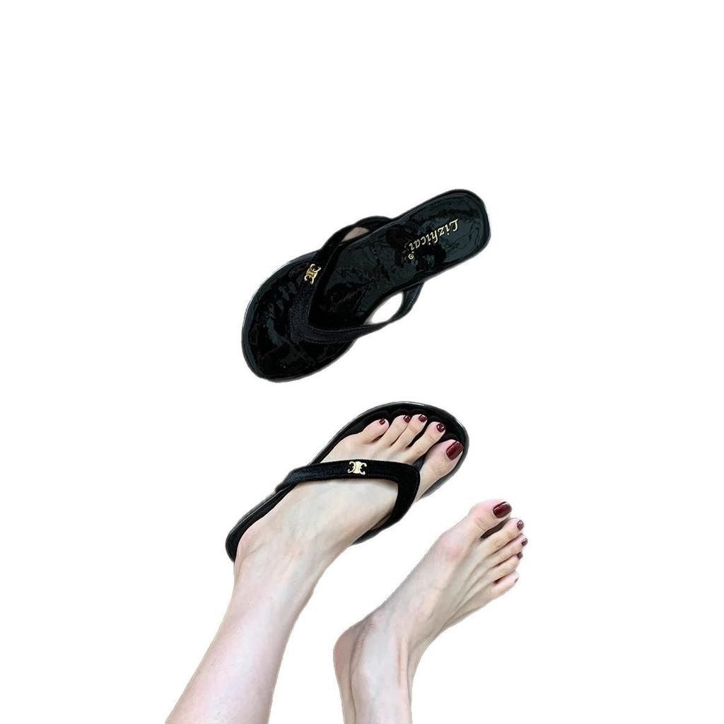 Red Flip-flops Women's Slippers Women's Summer Wear Fashion Toe Sandals French Small Fragrant Flat Beach Shoes