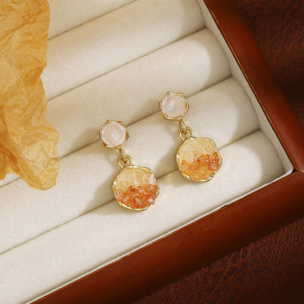 Silver needle Japanese and Korean orange gradual change hexagonal zircon earrings female, light luxury niche design sense autumn