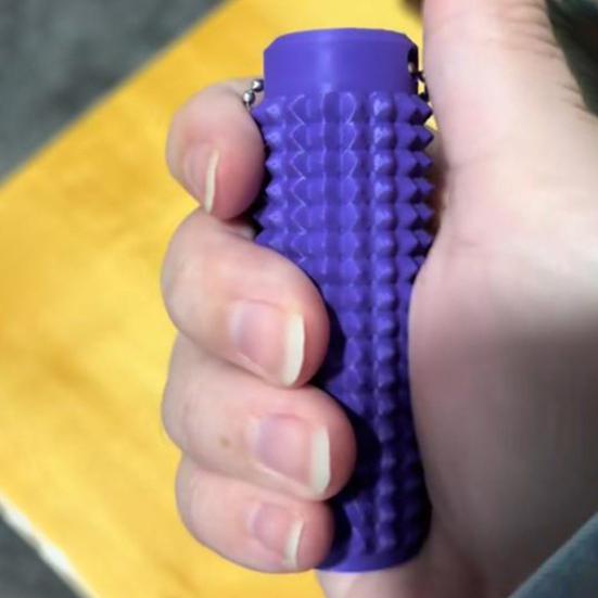 Игрушка-фиджет Spiky Roller с цепочкой из бусин, снятие тревожности, стресса, концентрация внимания, неровная массажная палочка, сенсорный ролик, брелок-подвеска