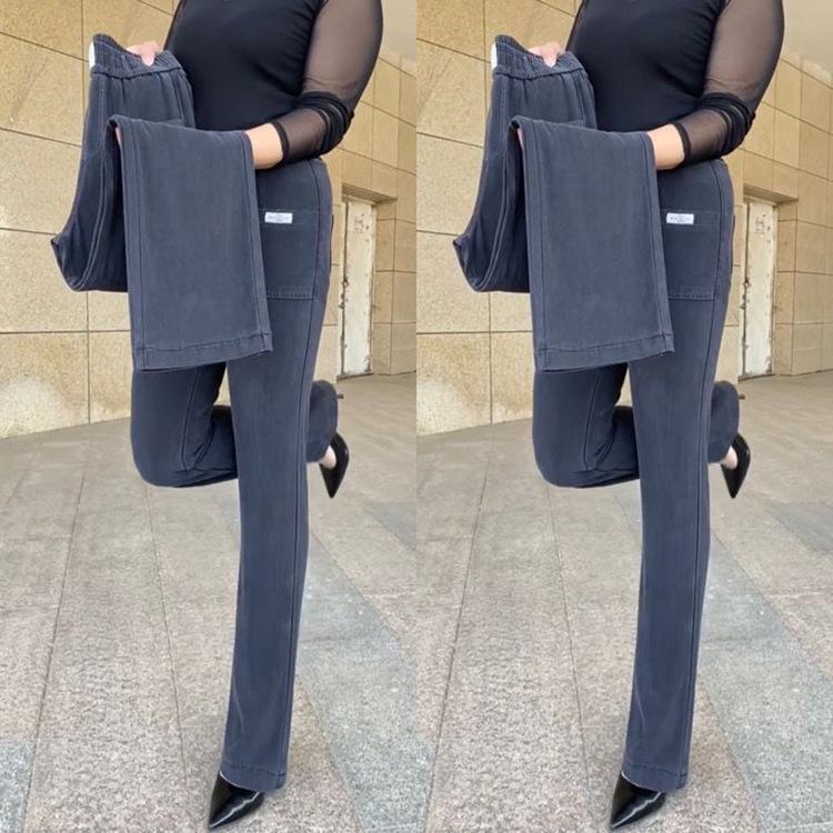 Women's High-Waisted Ice Silk Straight-Leg Pants – Soft, Washed Denim with Elastic Drape for a Loose, Fashionable, Age-Reducing Look