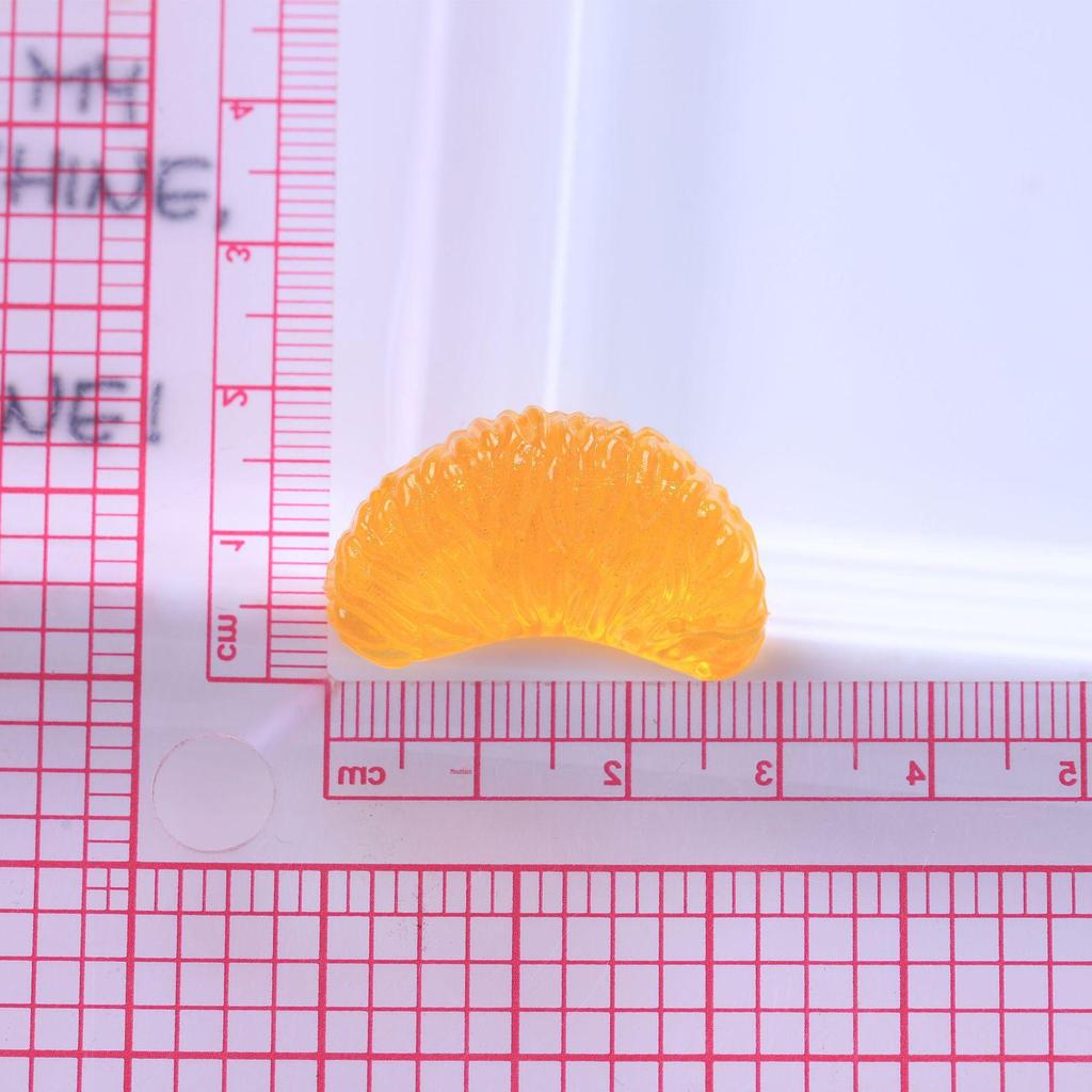 Светящийся 3D-брелок в виде оранжевого лепестка для самостоятельного изготовления украшений и имитации еды.