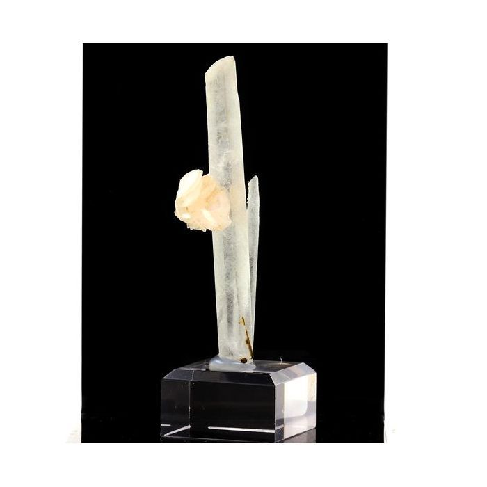 Pierres et Minéraux. Calcite + Quartz. 238.5 ct. Chifeng, Inner Mongolia, Chine.