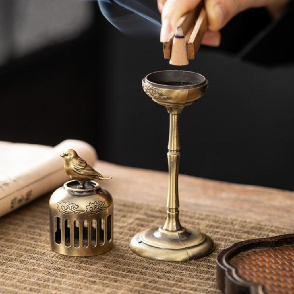 Matel Magpie Hollow Lamp Сандаловое дерево Ароматизатор Курительная кадильница для благовоний Подставка для чайного домика Украшения для кабинета Домашний декор