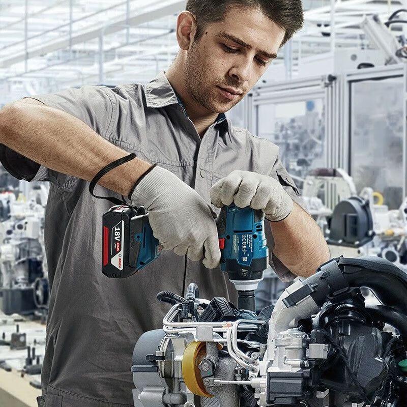 Bosch GDS18V-EC Cordless Brushless Impact Wrench CN plug (adapter included)