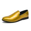 Fashion New Mens Patent Leather Shoes Fashion Glitter Green Loafers Shoes Men Casual Moccasin Shoes Man Slip On Flats Mocasines Hombre