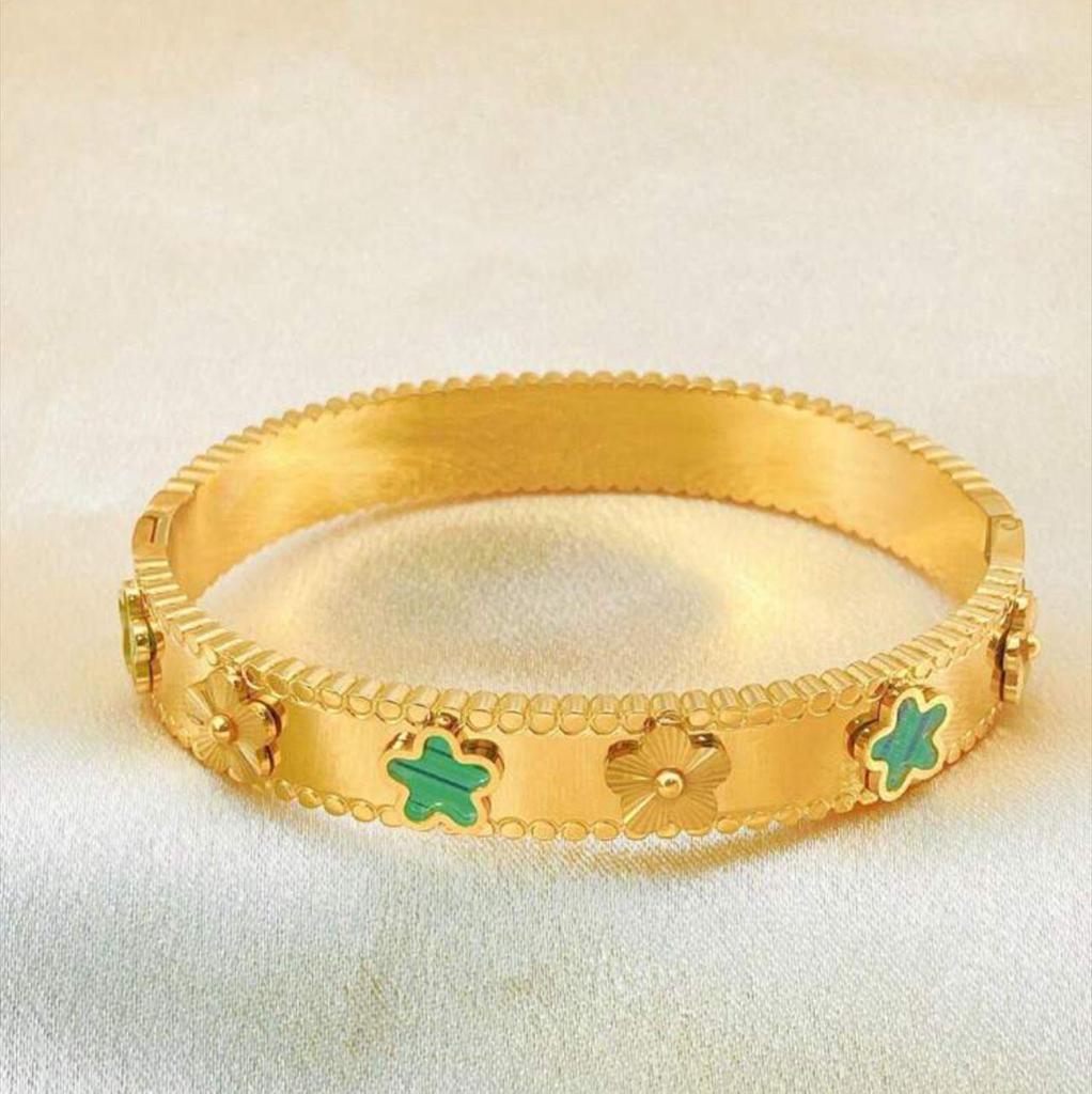 Браслет-калейдоскоп из титановой стали с 18-каратным золотым покрытием в виде пятилистного клевера - узкая и широкая версии, роскошное женское украшение.