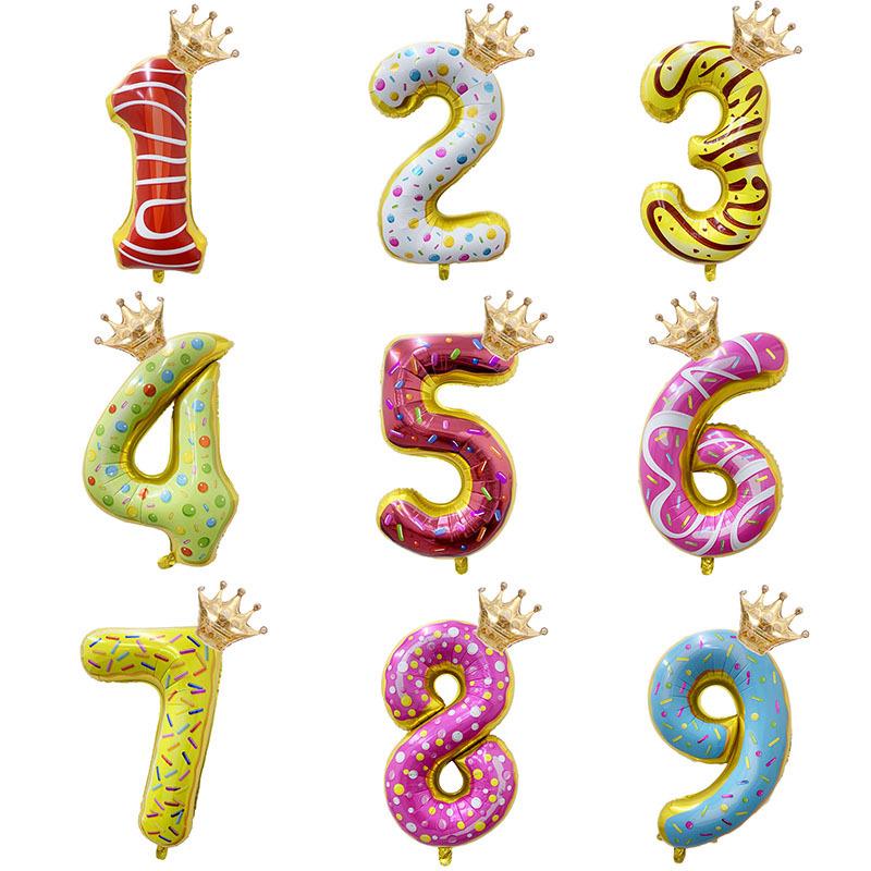 Gradient Rainbow Balloon with Crown for Girl's First Birthday Party Background Decoration