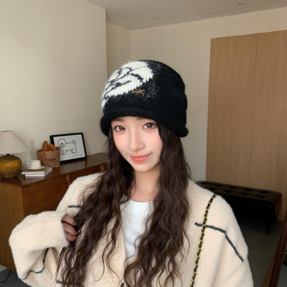 Face Slimming Slouchy Floral Beanie Hat Stretch Fit Women Thick Beanie Hat For Women