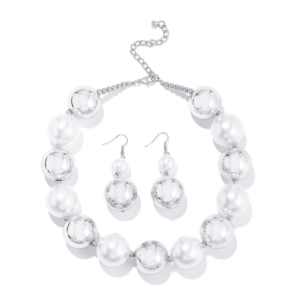 New Arrival Palace Style Vintage Mixed Color Pearl Necklace Luxury Elegant Earrings Jewelry Set Trendy Gifts For Women
