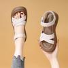 Маленькие женские сандалии на липучках на толстой подошве, лето 2025, новые, легкие и универсальные, для通勤 с юбкой, пляжная обувь