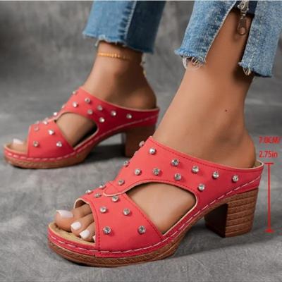 Модные черные сандалии на высоком каблуке с вырезами для женщин 2025 лето повседневные пляжные шлепанцы женские легкие на толстом каблуке нескользящие шлепанцы