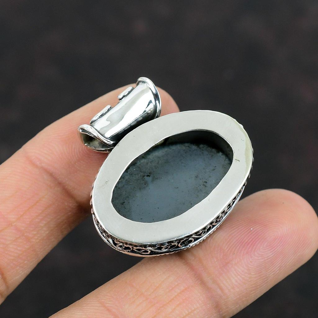 Подвеска с аквамарином. Подвеска из стерлингового серебра 925 пробы. Подвеска ручной работы. Ювелирные изделия из натуральных драгоценных камней. Уникальный винтажный кулон. Подарки для него. Достойный кулон.