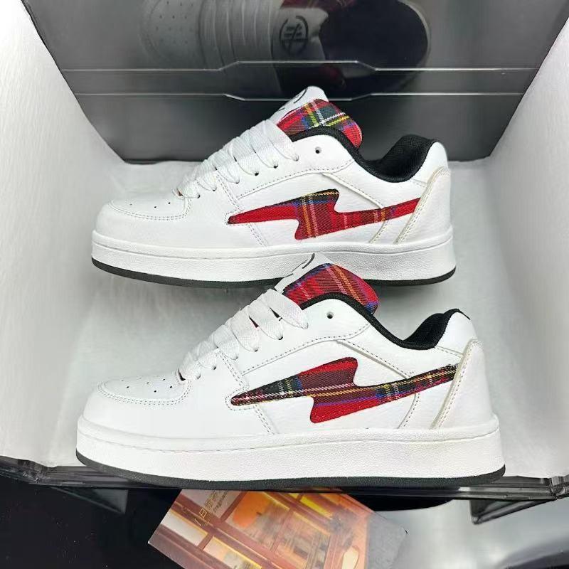 2025 Spring and Autumn New Plaid Mandarin Duck Lightning Bread Shoes Couple Models High Value Breathable High Quality Casual Board Shoes