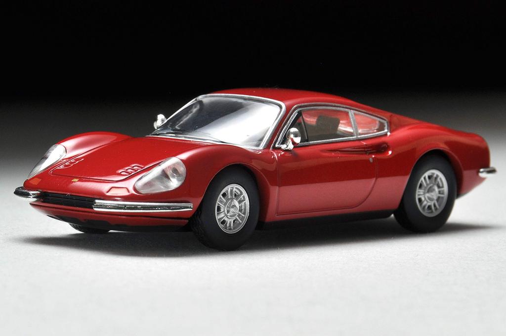 Tomica Limited Vintage TLV Dino 246GT Красный 1/64 (Готовая модель)