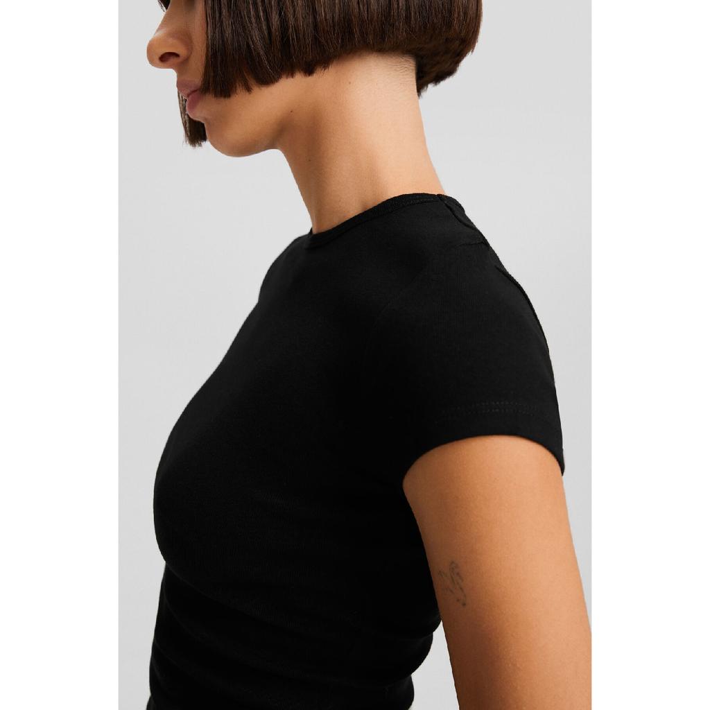 Футболка с коротким рукавом и круглым вырезом