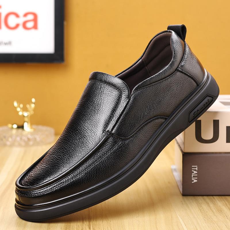 FashionFashion Casual Soft Leather Shoes Loafers for Men New Designer Spring Autumn Solid Color Anti-slip Men's Dress Shoes