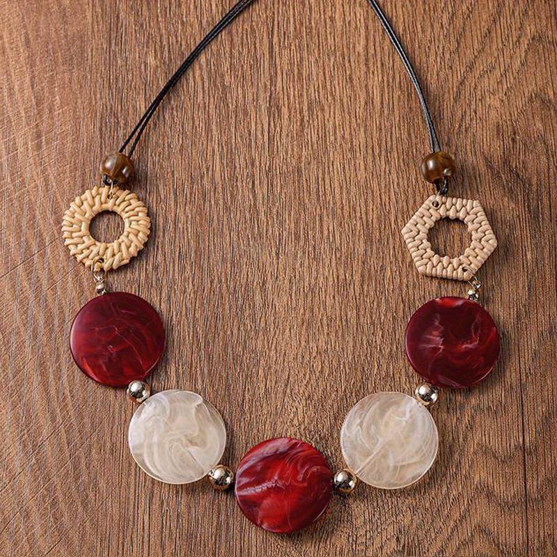 Ожерелье с геометрическим кулоном ручной работы из акрила в стиле бохо-винтаж для женщин - 1 шт. Модные украшения, идеально подходящие для Рождества