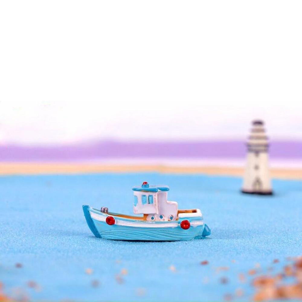 Home Aquarium Ornament Yacht Wooden Ship Micro Landscape Decor Boat Model Cake Decoration