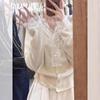 Женский молочно-мягкий кардиган с V-образным вырезом: Пэчворк из французского кружева, Толстая вязка, Короткий свитер-кардиган для осени/зимы.