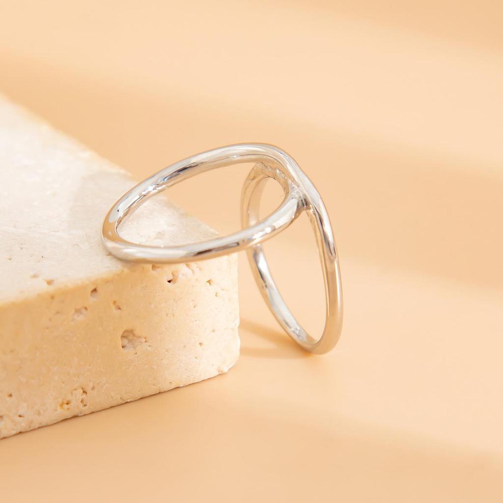 Мода Высокое чувство простоты кольцо легкое роскошное глянцевое геометрическое неправильное кольцо Ins Wind Personality Wind Tide Commuter женские украшения