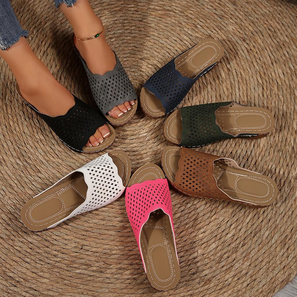 Женские тапочки. Стильные туфли на танкетке с вырезом. Элегантные удобные сандалии. Повседневные дизайнерские тапочки на платформе. Универсальные женские шлепанцы.