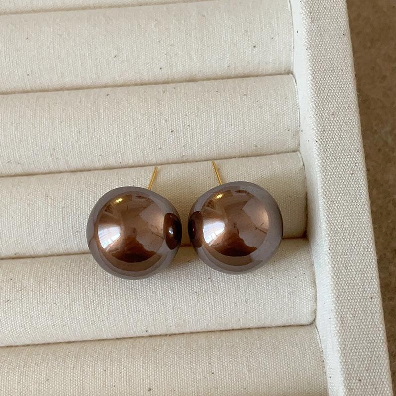 Простые и высококачественные серьги-гвоздики с жемчугом цвета мокко, женские элегантные и модные универсальные серьги в стиле ретро во французском стиле