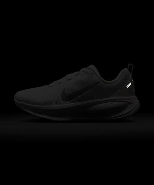 [Nike] Vomero 18 W - White:Photon Dust:Summit White:Metallic Silver [HM6804-104]