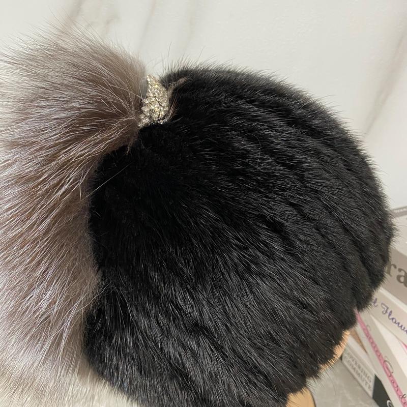 Real Fur Hat Women Knitted Mink Fur Diamond Fox Fur Tail Hat Female Girls Stylish Winter Warm Outdoor Beanie Penguin Hat