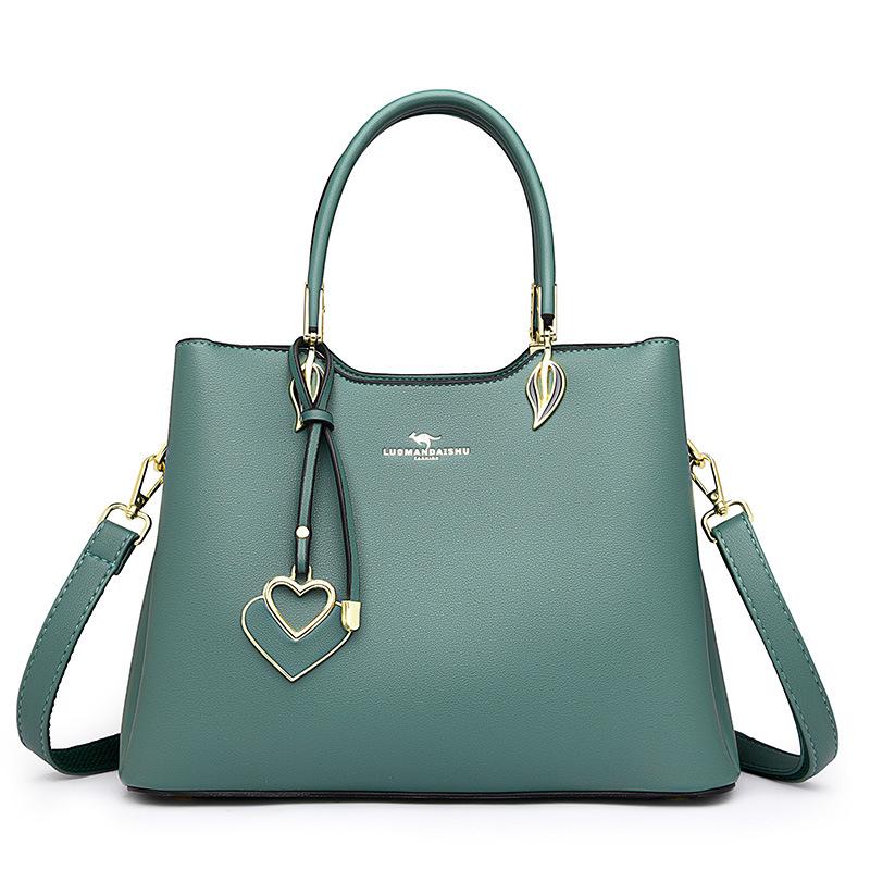 Women's bag 2026 new Korean fashion women's bag handbag versatile multi-layer shoulder messenger bag