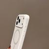 Новый магнитный чехол из жидкого силикона для Apple iPhone 17 Pro Max, Защитный чехол с покрытием full-coverage, ощущением кожи для iPhone 16