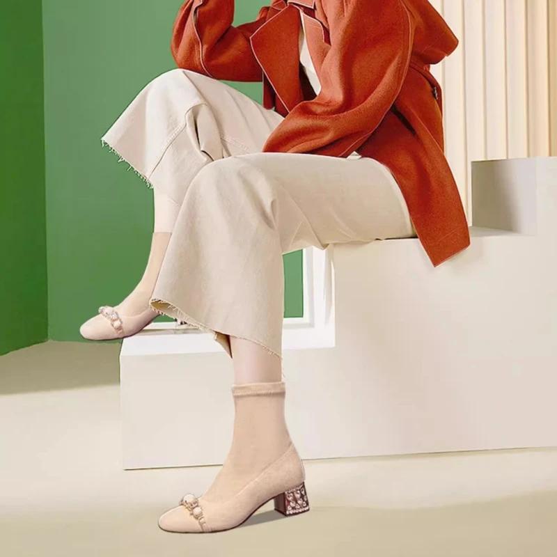 Женские замшевые ботильоны до щиколотки, квадратный носок, хрустальный средний каблук для женщин, жемчужные стразы, 2025, трендовые элегантные платья, зимние высокие каблуки