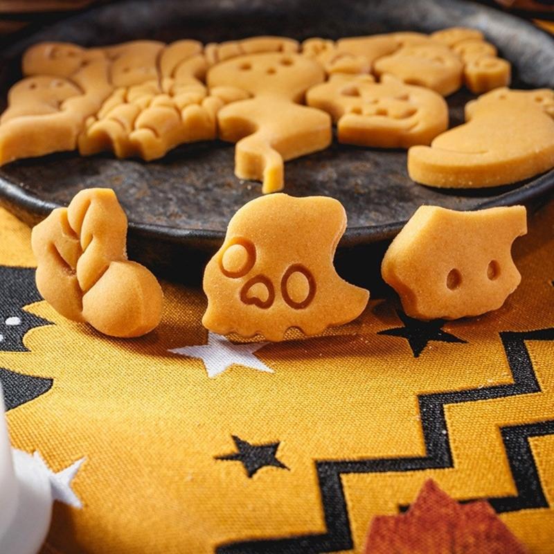 Plastic Cookie Molds Cartoon Halloween Cookie Cutter Biscuit Mold Cookie Decorating Tool Fondants Molds Dishwasher Safe