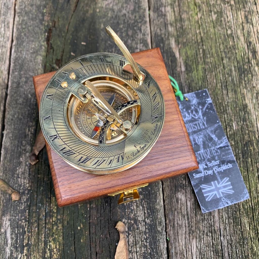 Sundial Compass Solid Brass Vintage Nautical Retro Steampunk Polished Hardwood Box Marine Compass Vintage Nautical Compass and Hardwood Box