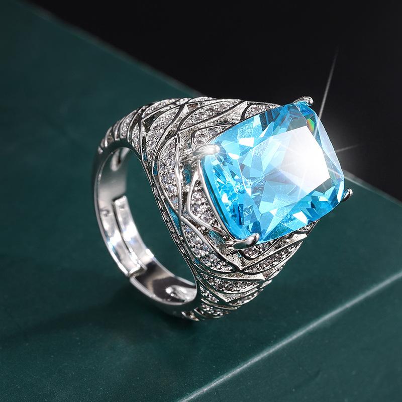 Ювелирные изделия Ретро Стиль Имитация Топаз Голубой Полный Бриллиант Роскошный Комплект Креативный Комплект Ожерелье 12 * 16 Серьги-пусеты 12 * 14