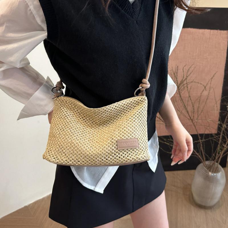 Simple Solid Color Letter Decoration Women Casual Grass Woven Shoulder Bag For Casual Outings