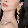 Преувеличенные серьги с золотым цветком, женские ретро-серьги среднего возраста, длинные серьги