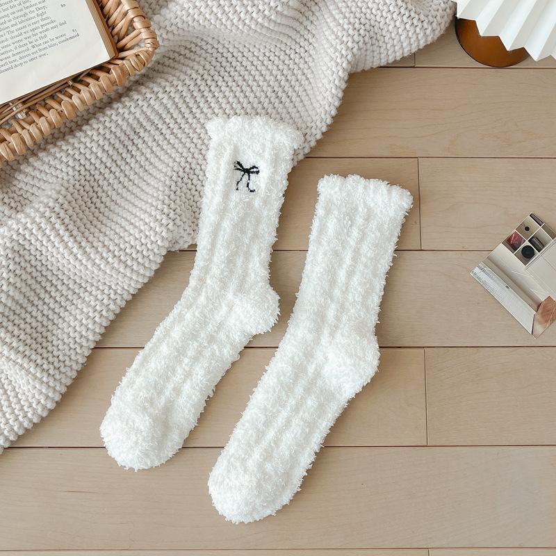 Winter Coral Fleece Socks Women'S Bow Thickened Fleece Warm Confinement Socks Medium Tube Floor Sleeping Socks Women
