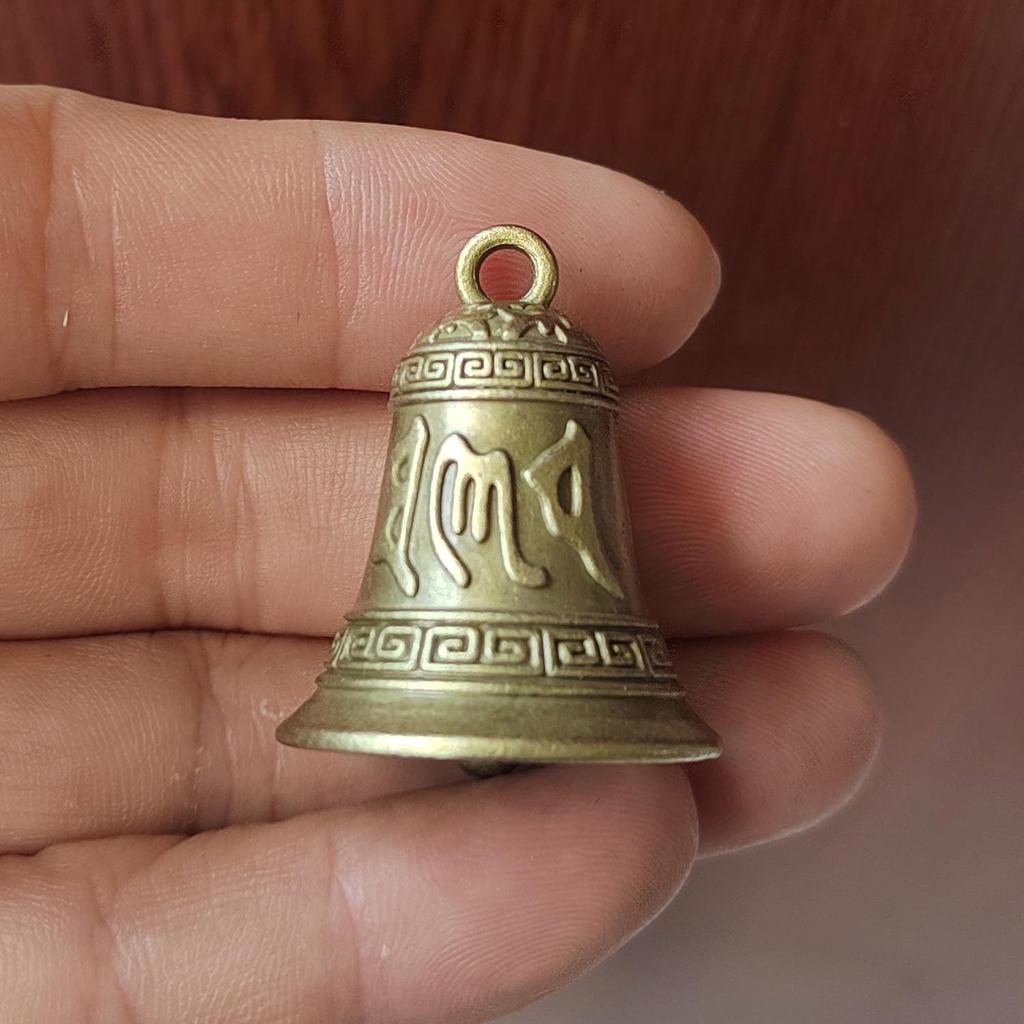 Buddhist Heart Sutra Bell Keychain Pendant, Brass Alloy, 6-word Mantra, Car Jewelry
