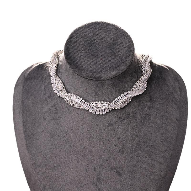 Trendy Cross Neck Chain Design Sense Rhinestone Necklace Banquet Shiny Accessories Female Necklace