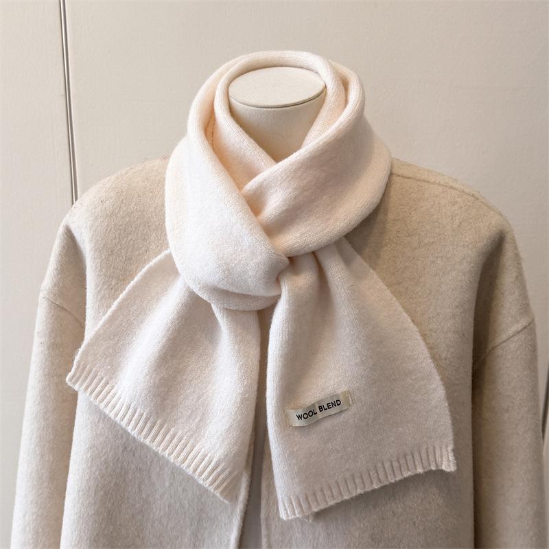 2025 New Luxury Winter Warm Knitted Scarf Women Korea Styles Solid Color Simple Scarves Shawls Lady Soft Wraps Neckerchief