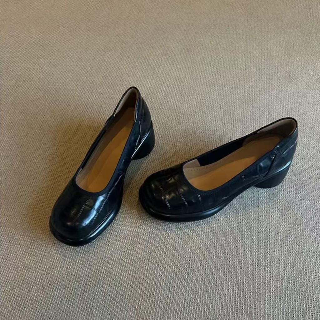 New Women Pumps Fashion Genuine Leather Office Shoes Woman Luxury Brand Design Women Caucal Shoes Elegant High Heels Female