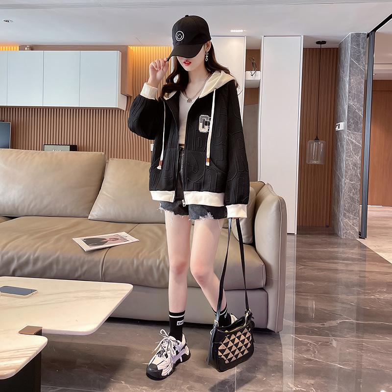 Женская повседневная куртка с капюшоном в стиле колор-блок - Корейский стиль, Легкая, Свободного кроя, Миниатюрная, для Весны/Осени 2025.