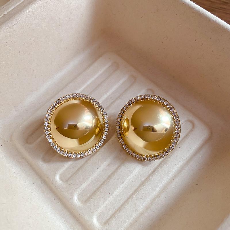 Преувеличенные круглые гладкие серьги Легкая роскошь Высококлассные Европейские и американские модные темпераментные металлические серьги Девушка