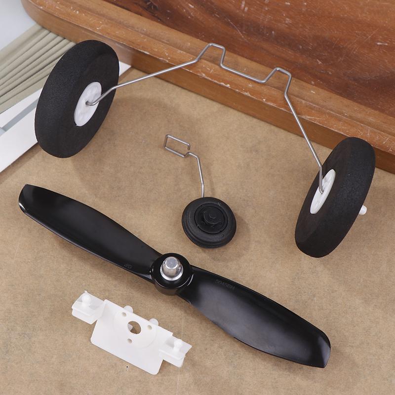 1 PCS RC Plane Model QIDI560 5x4.5 Propeller Motor Mount Landing Gear Spare Part Model Aircraft Accessories